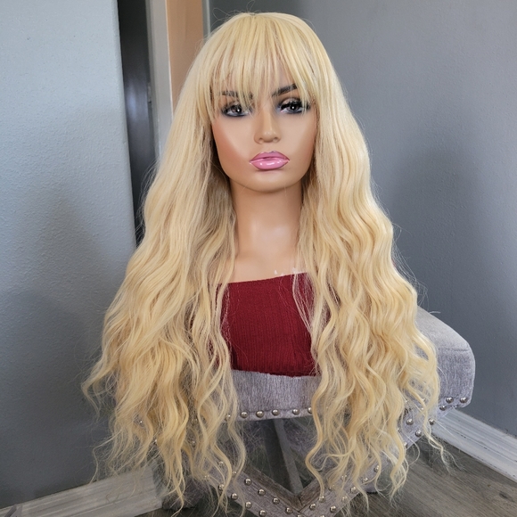 Other - Loose wave Wig With Air Bangs